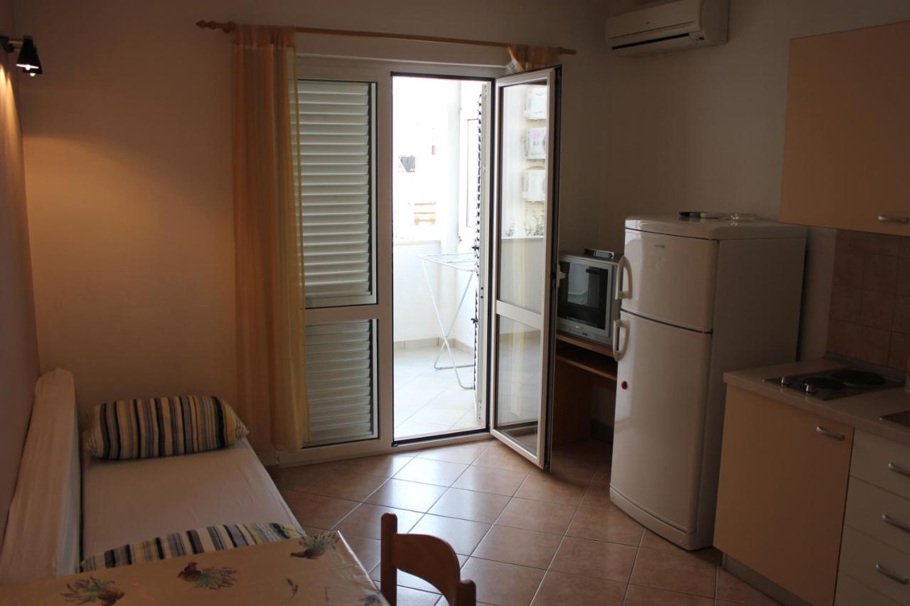 Omis Duce Sandy Beach Apartments Mare Luaran gambar