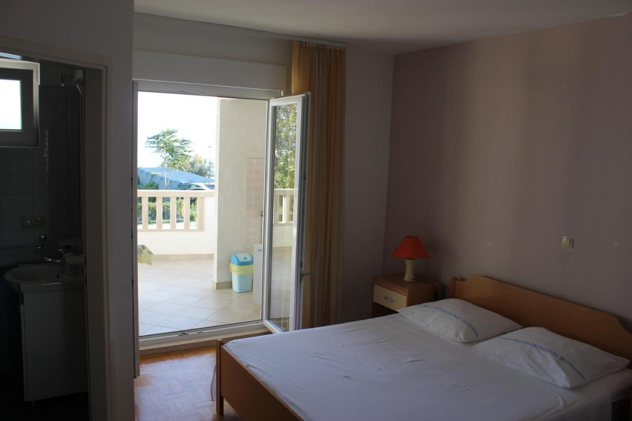 Omis Duce Sandy Beach Apartments Mare Luaran gambar